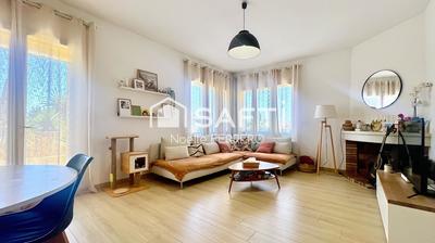 Appartement - 100 m² - 4 pièces