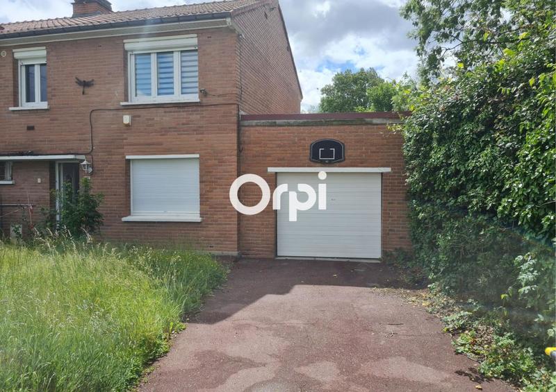 Maison - 101 m² - 5 pièces