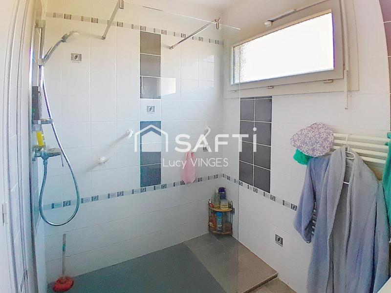 Maison - 87 m² - 5 pièces