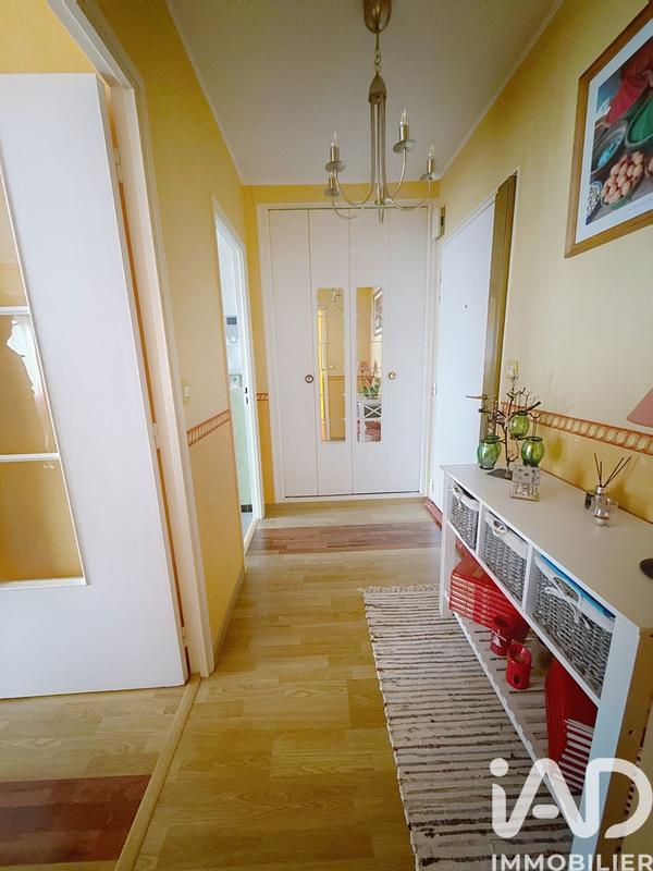 Appartement - 80 m² - 4 pièces