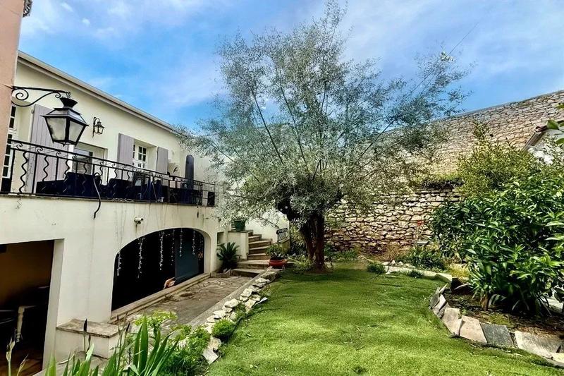 Maison de ville - 142 m² - 5 pièces