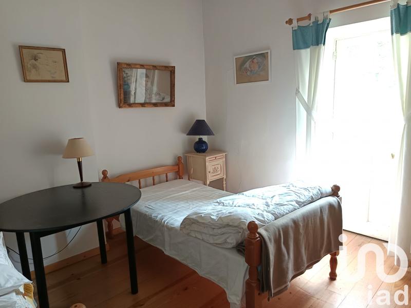 Maison - 340 m² - 9 pièces