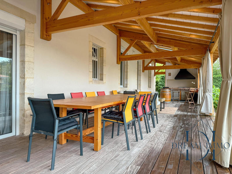 Maison - 144 m² - 6 pièces