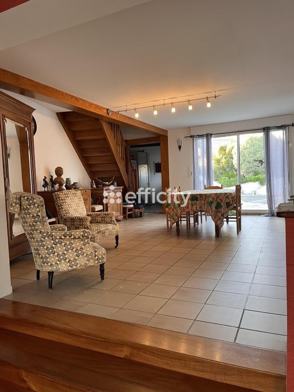 Maison - 125 m² - 3 pièces