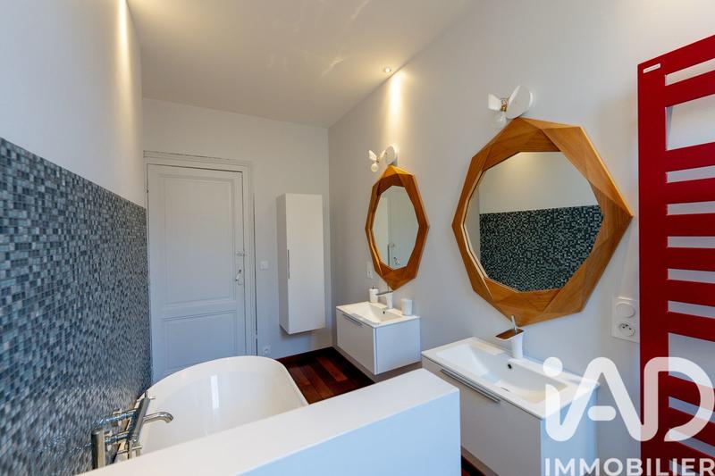 Maison de ville - 236 m² - 8 pièces