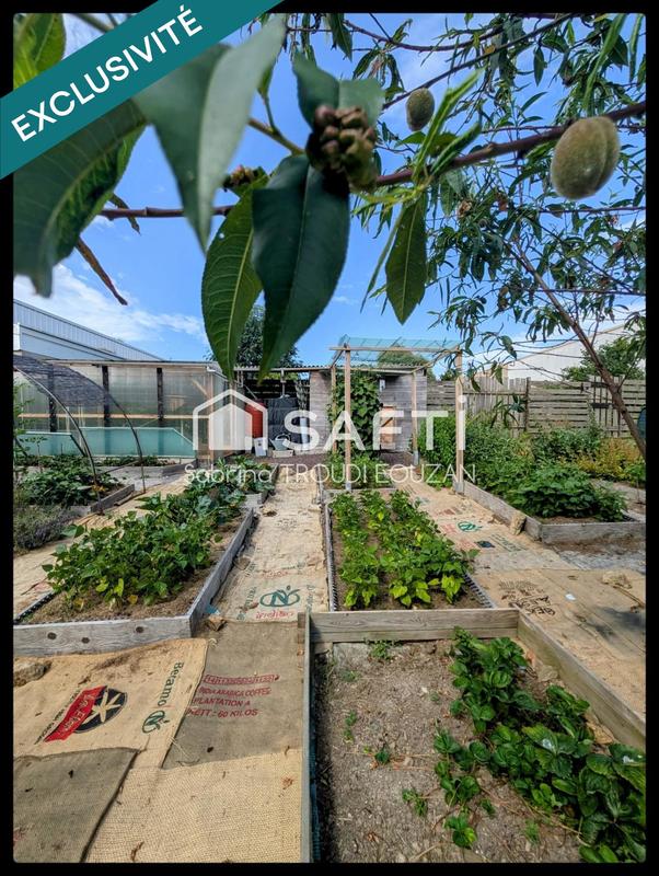 Loft - 144 m² - 5 pièces