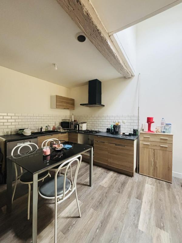 Immeuble - 168 m² - 6 pièces