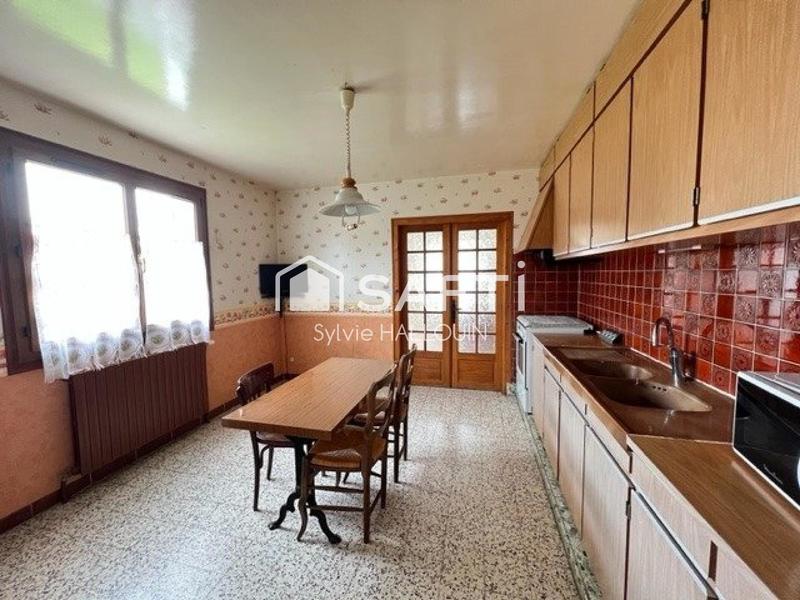 Maison - 137 m² - 5 pièces