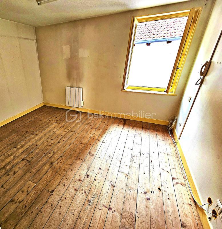 Local commercial - 106 m² - 5 pièces