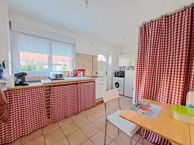 Maison de ville - 76 m² - 4 pièces