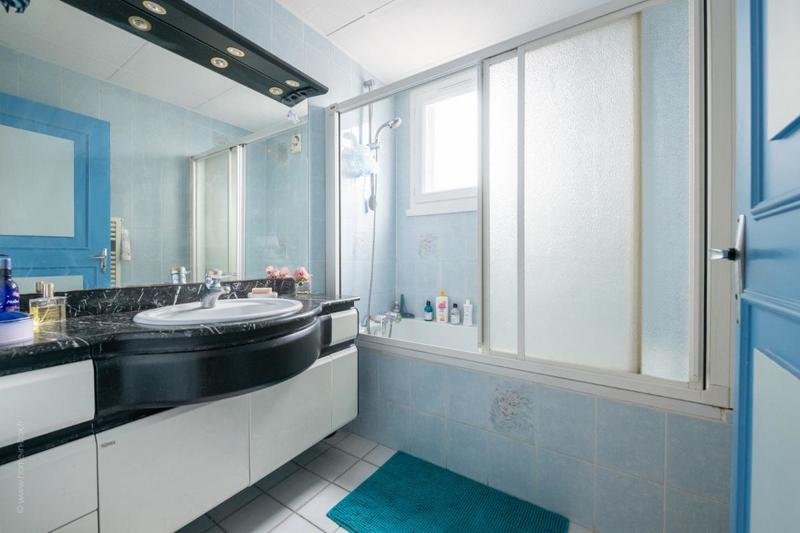 Appartement - 90 m² - 5 pièces