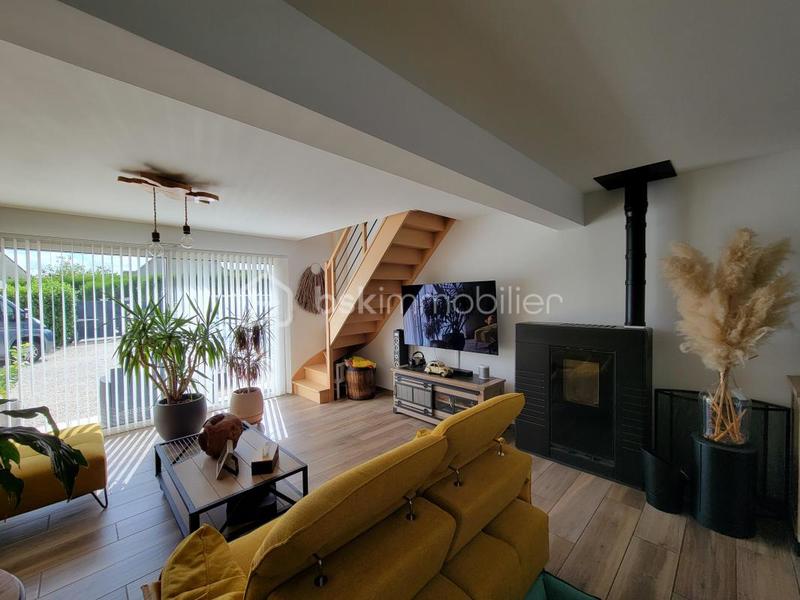 Maison - 169 m² - 8 pièces