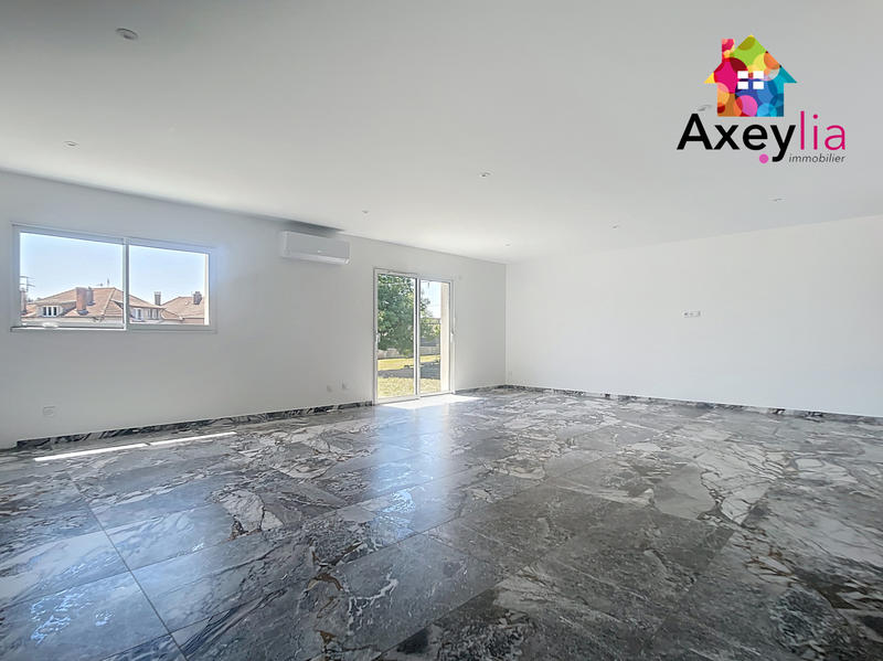 Maison - 120 m² - 5 pièces