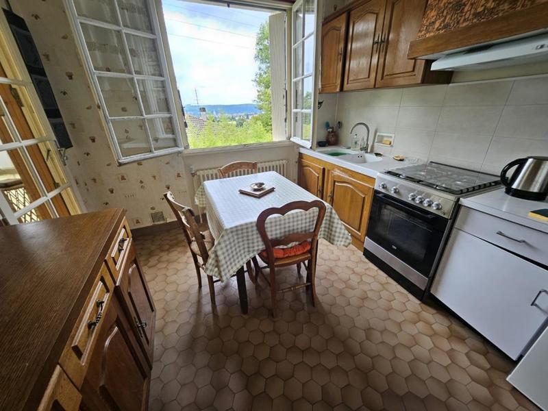 Maison - 90 m² - 3 pièces