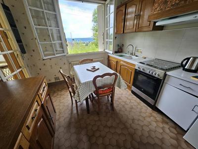 Maison - 90 m² - 3 pièces