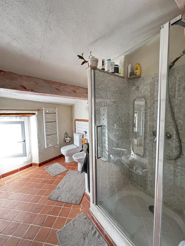 Appartement - 102 m² - 4 pièces