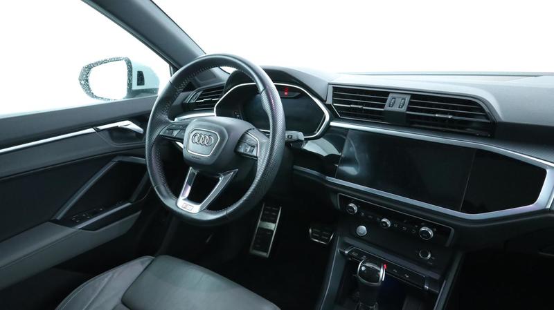 Audi Q3 40 Tfsi s line Quattro s tronic 190 ch
