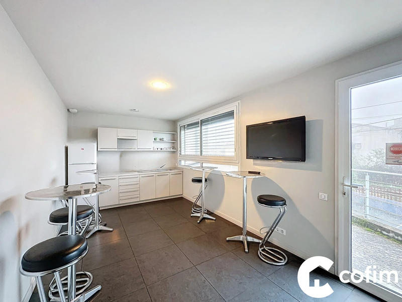 Local d'activités - 540 m²