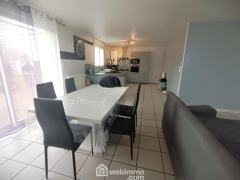 Maison - 96 m² - 6 pièces