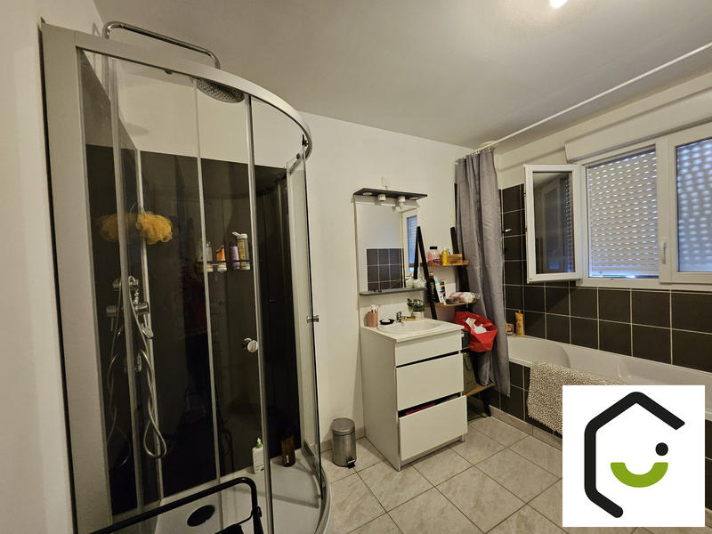 Maison - 87 m² - 5 pièces