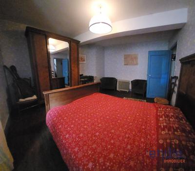 Maison - 148 m² - 7 pièces