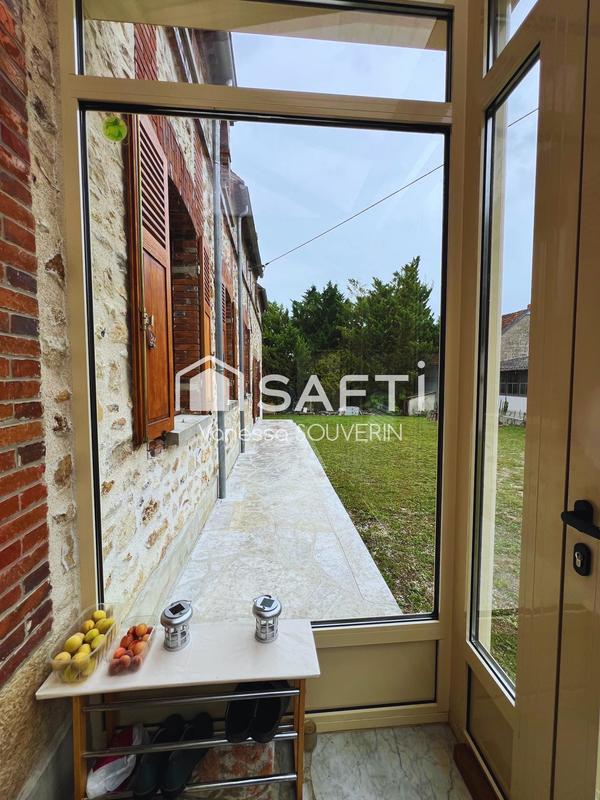 Maison - 202 m² - 7 pièces