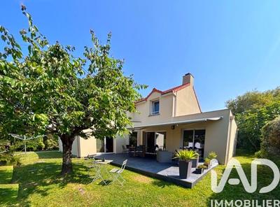 Maison - 175 m² - 7 pièces