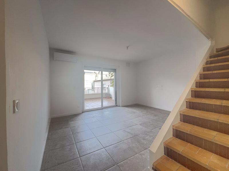 Maison - 92 m² - 6 pièces