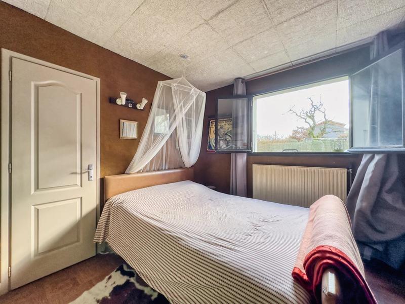 Maison - 203 m² - 7 pièces