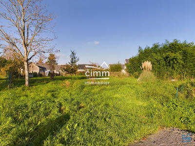 Terrain - 737 m²