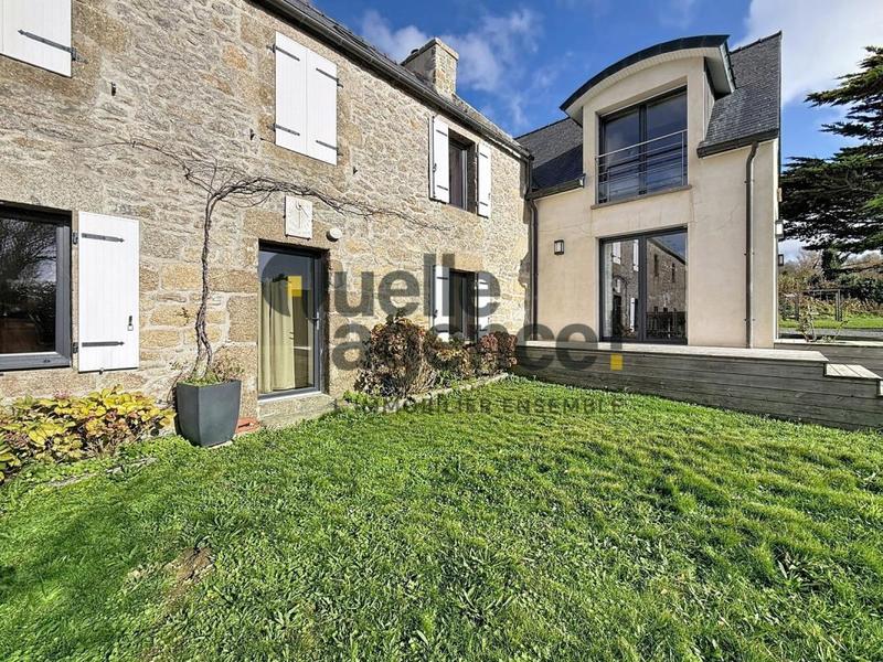 Maison - 159 m² - 7 pièces