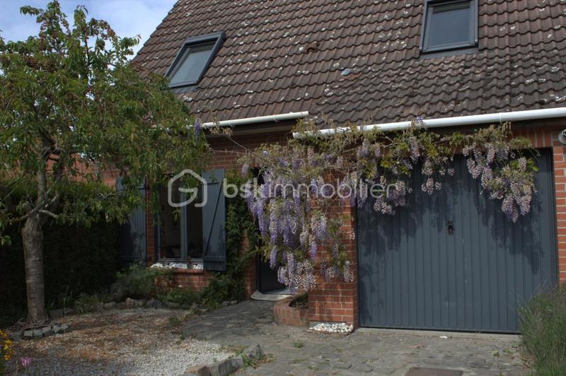 Maison - 84 m² - 4 pièces