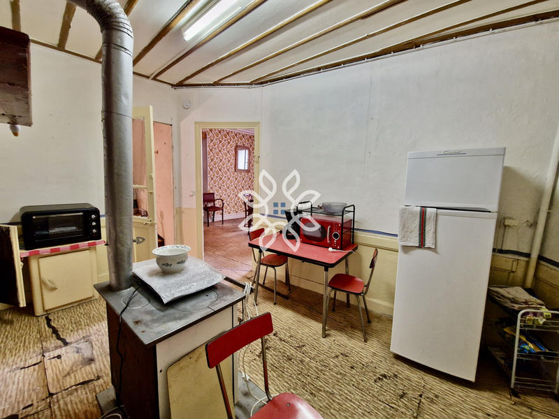 Maison de village - 64 m² - 6 pièces