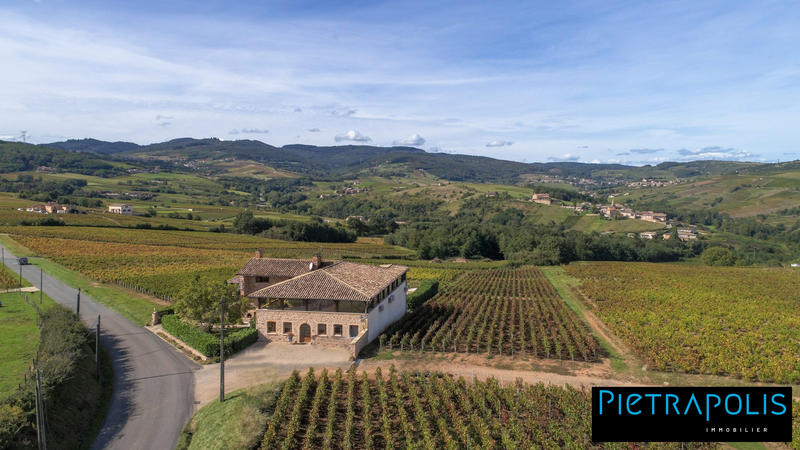 Maison ancienne - 450 m² - 16 pièces