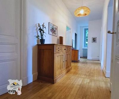 Appartement - 112 m² - 5 pièces