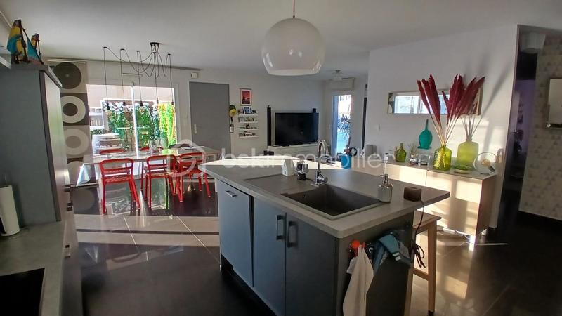 Maison - 89 m² - 4 pièces