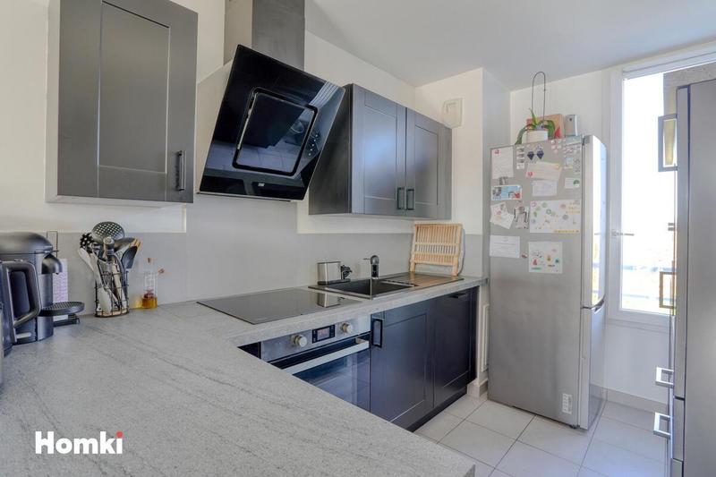 Appartement - 77 m² - 4 pièces