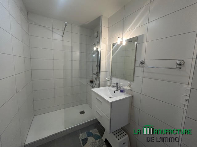 Appartement - 82 m² - 4 pièces