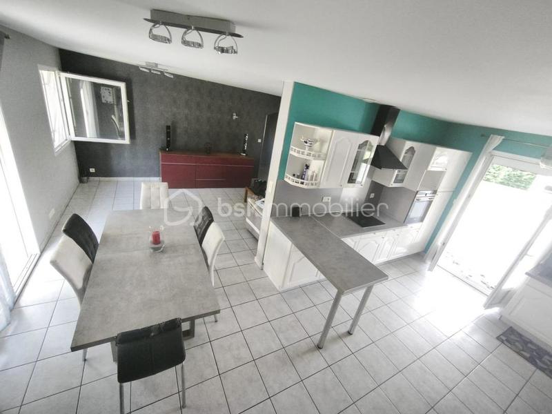 Maison - 141 m² - 6 pièces