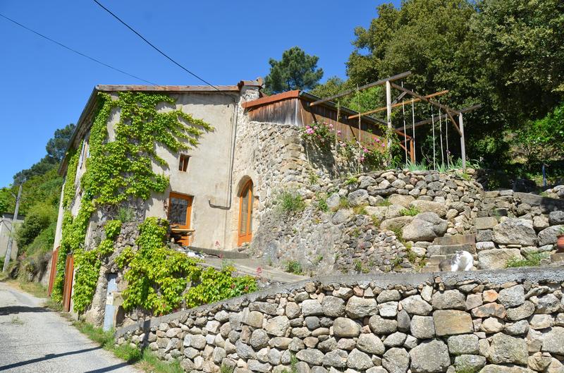 Maison en pierre - 102 m² - 5 pièces