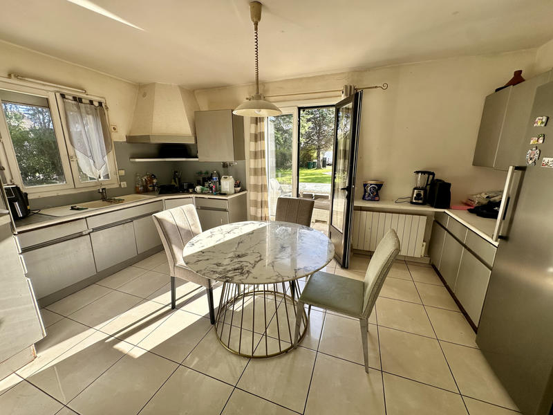 Maison - 121 m² - 5 pièces