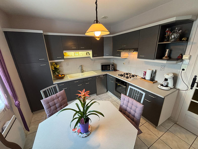 Maison - 82 m² - 3 pièces