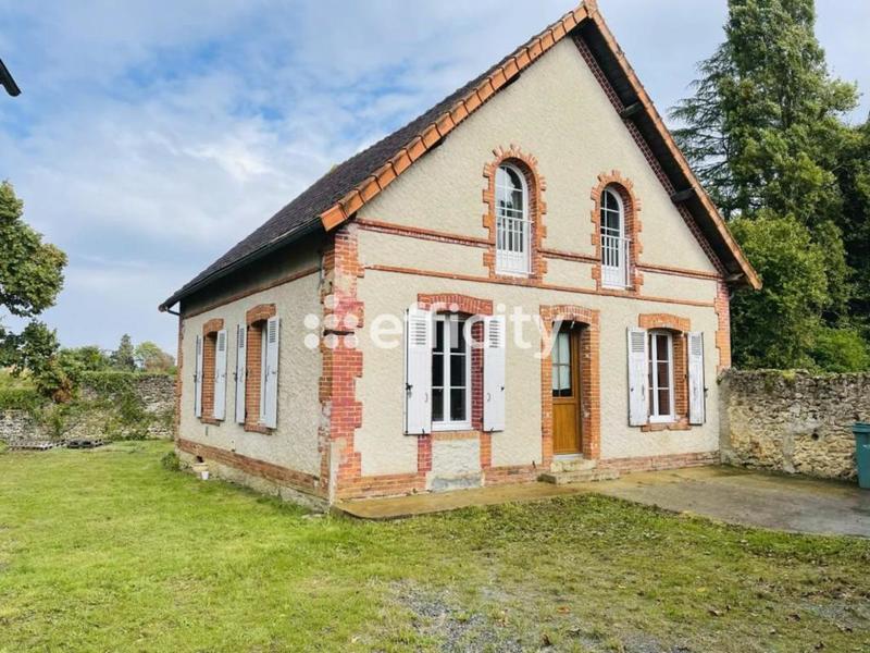 Maison - 102 m² - 5 pièces