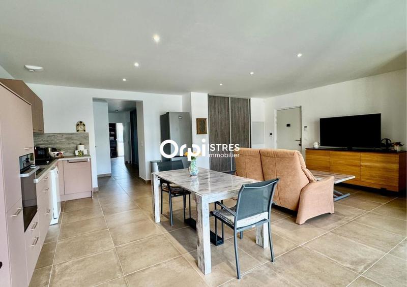 Appartement - 100 m² - 3 pièces