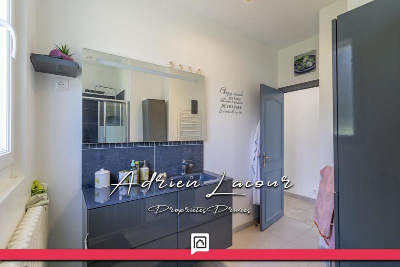 Maison - 98 m² - 6 pièces