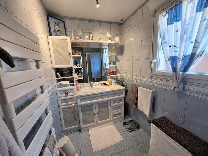 Maison - 111 m² - 4 pièces