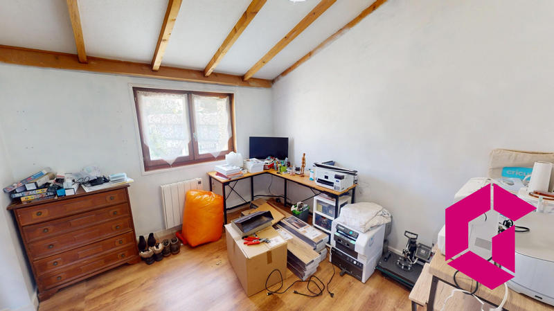 Maison - 102 m² - 5 pièces