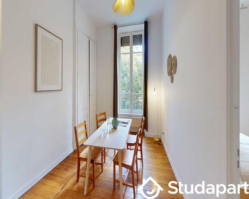 Chambre - 27 m² - 1 pièce