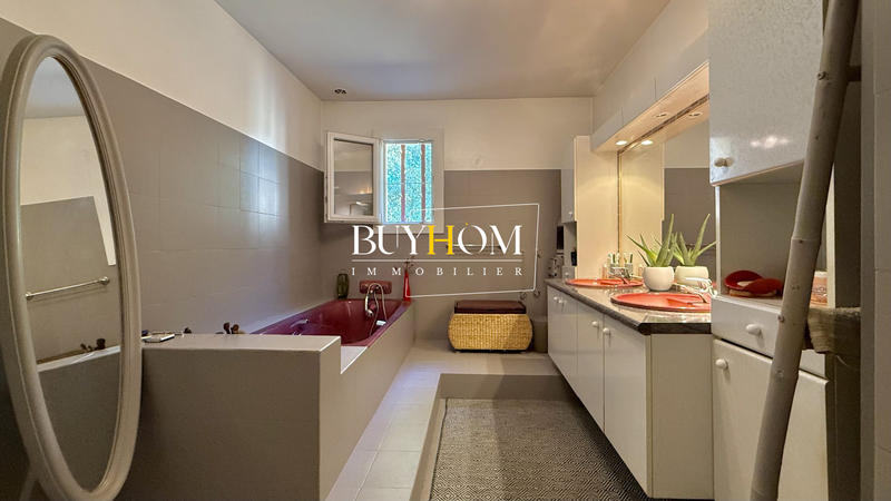 Maison - 145 m² - 4 pièces