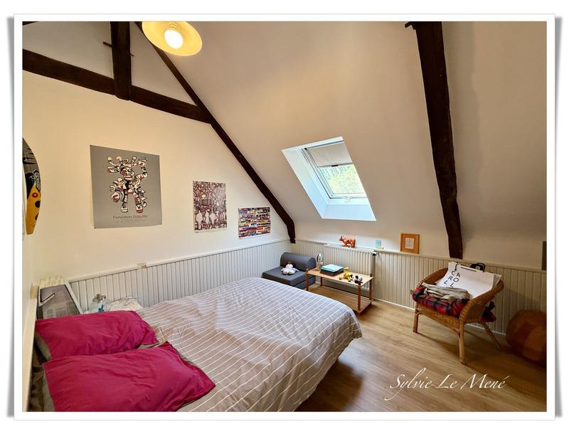 Maison - 224 m² - 8 pièces